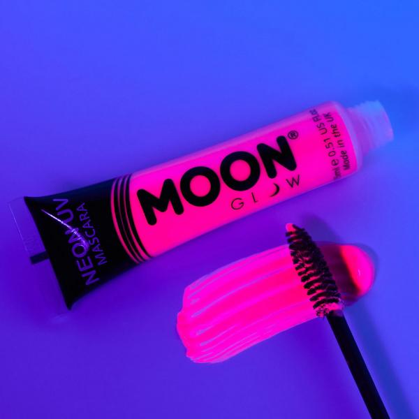 Moon Glow Neon UV Mascara